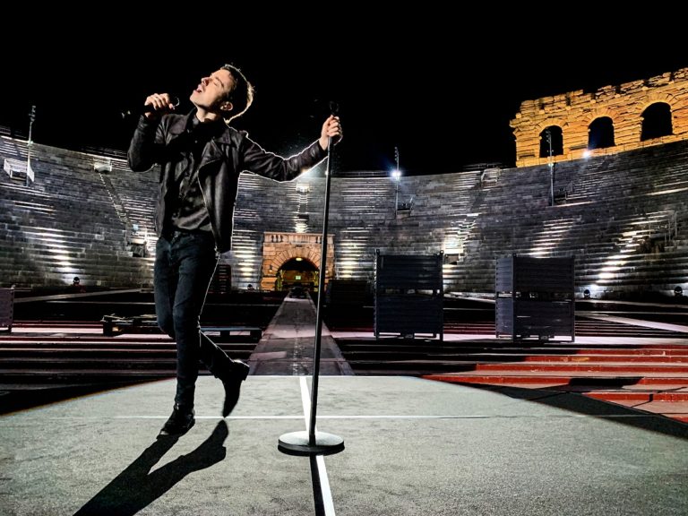Diodato riaccende le luci dell’Arena di Verona