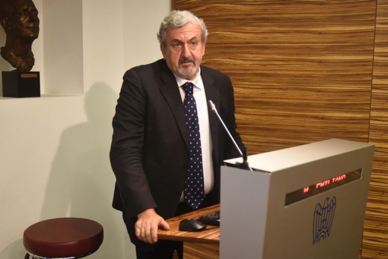 Coronavirus: Emiliano “Assicurare il massimo della sicurezza possibile”