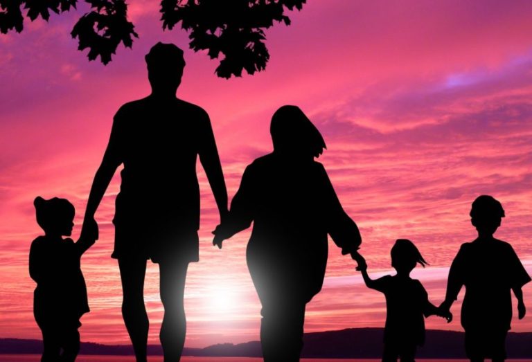 Didattica a distanza e supporto a genitorialità, “L’ora di futuro” di Generali