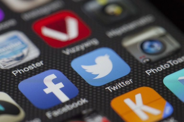 Monitoraggio dei Social Network, partnership Volocom-Blogmeter