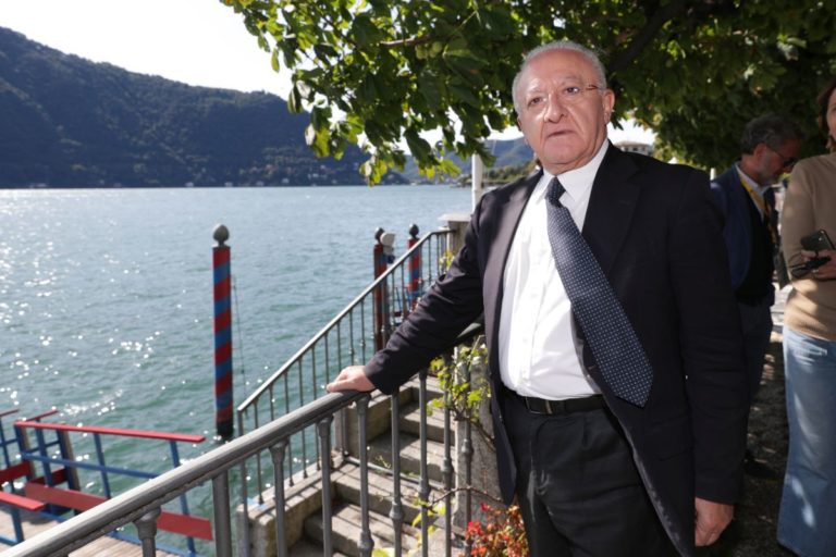 Coronavirus, De Luca “Campania ha retto meglio di tutte altre regioni”