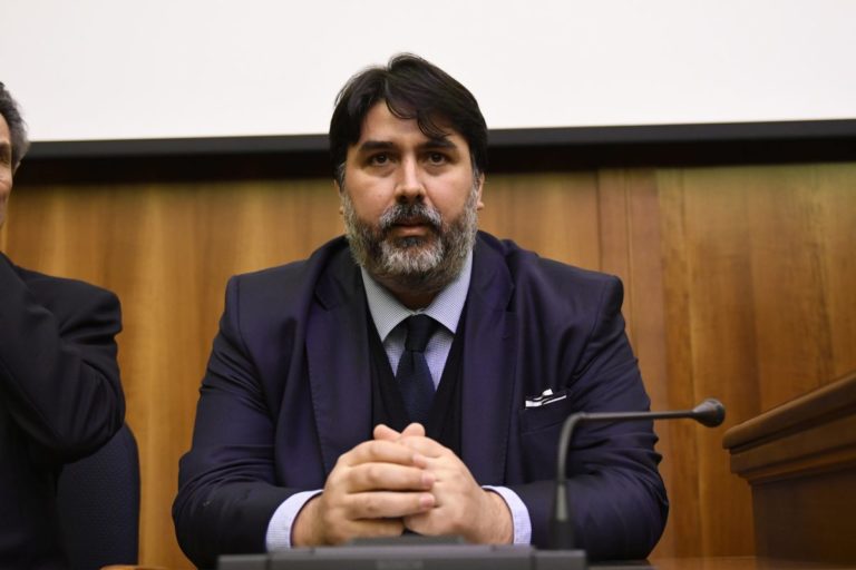 Solinas “Nessuna quarantena per i turisti in Sardegna”