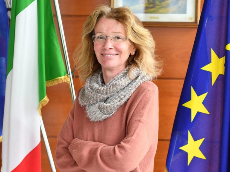 Savaglio “Attirare investimenti in Calabria per i giovani”