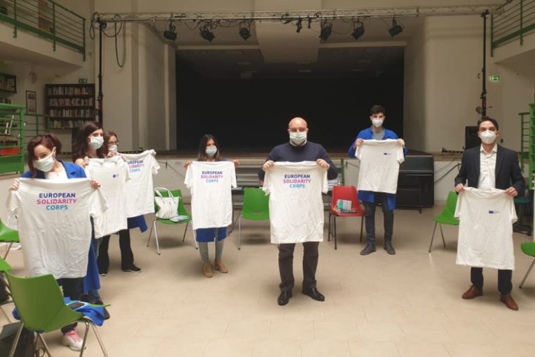 Agenzia Giovani, progetto di solidarietà a Forcella