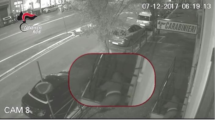 Scoperta cellula anarchica responsabile di attentati, 7 arresti