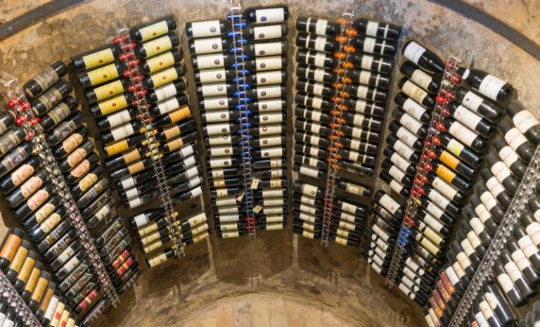 Vino, ad aprile soffre l’export italiano extra-Ue