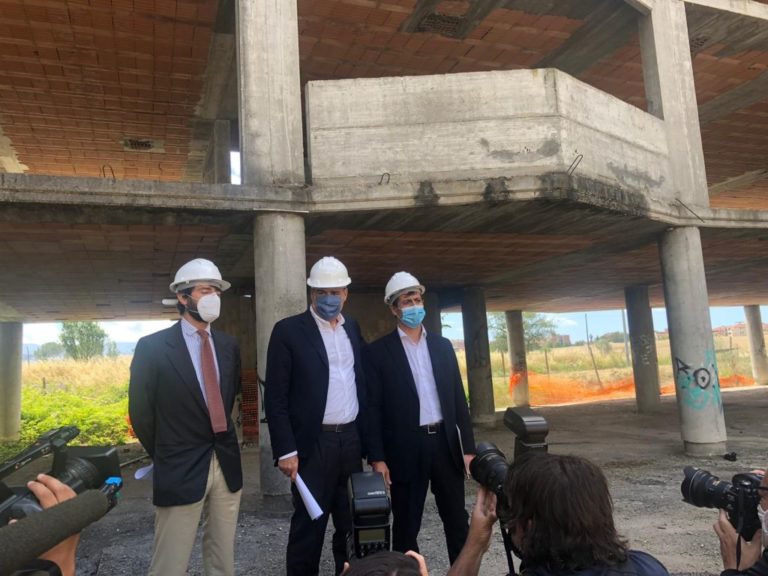 Zingaretti “In cantieri Ater Roma recuperiamo 20 anni di ritardi”