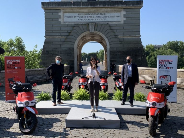 A Roma un nuovo servizio sharing con 500 scooter elettrici