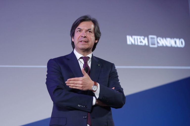 Intesa-Ubi, Messina “La parola passa agli azionisti”