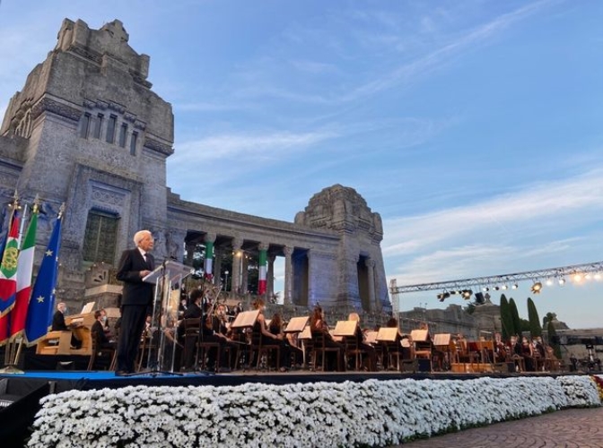 Mattarella a Bergamo per vittime Covid “coraggio e fiducia”