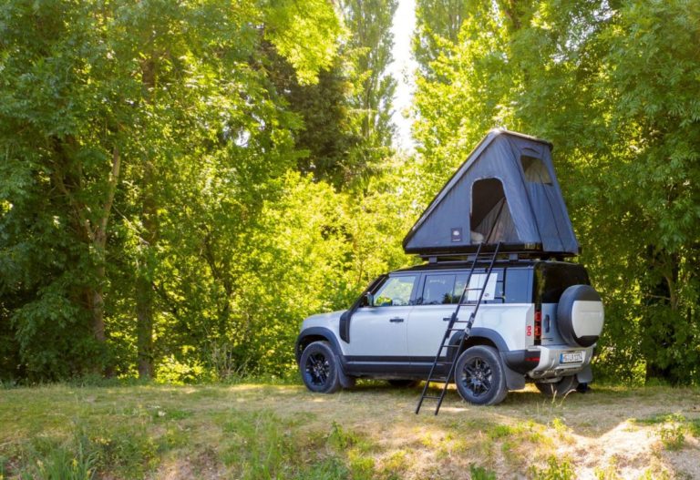 Una tenda da tetto creata per la nuova Defender