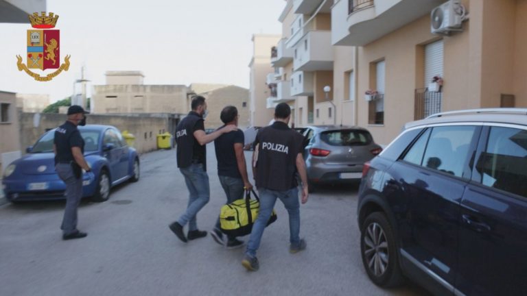 Blitz antimafia, arrestati i “postini” del boss Messina Denaro