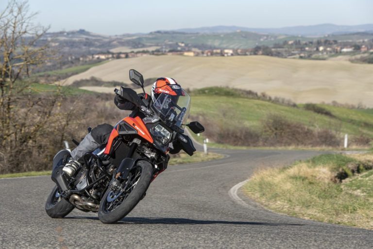 Al via la stagione del Suzuki V-Strom Tour 2020