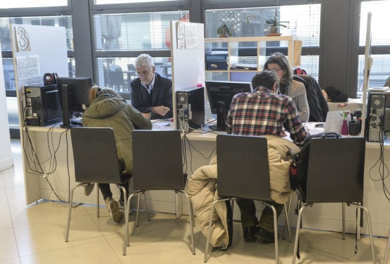 In Campania riaprono i centri per l’impiego