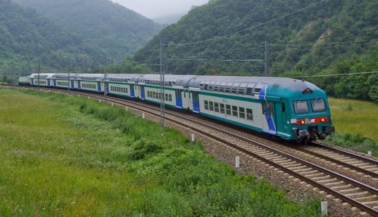 Ad agosto treni gratis per 18enni in Toscana