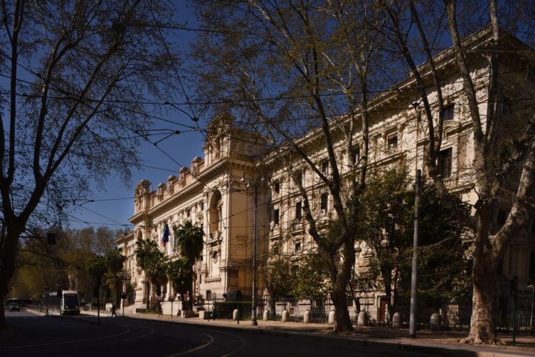 Scuola, un portale per superare i divari territoriali