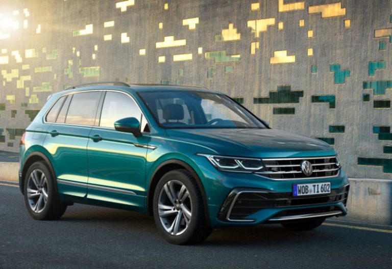 Volkswagen, al via ordini per gamma italiana nuova Tiguan