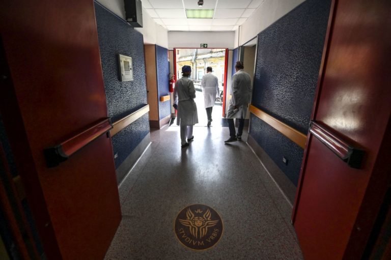 Lazio, concorsi per 41 nuovi primari