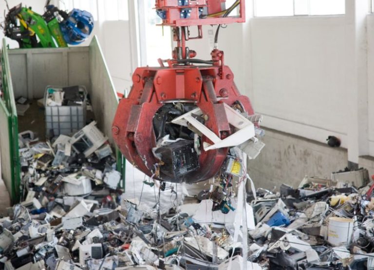 Differenziata, nel primo semestre riciclate 1.614 tonnellate di Raee