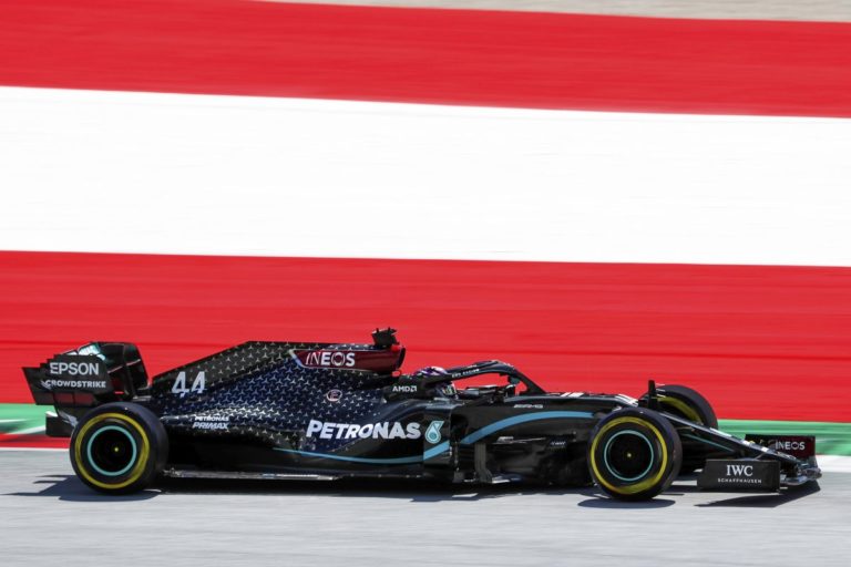 Hamilton trionfa in Ungheria, Vettel 6° e Leclerc 11°