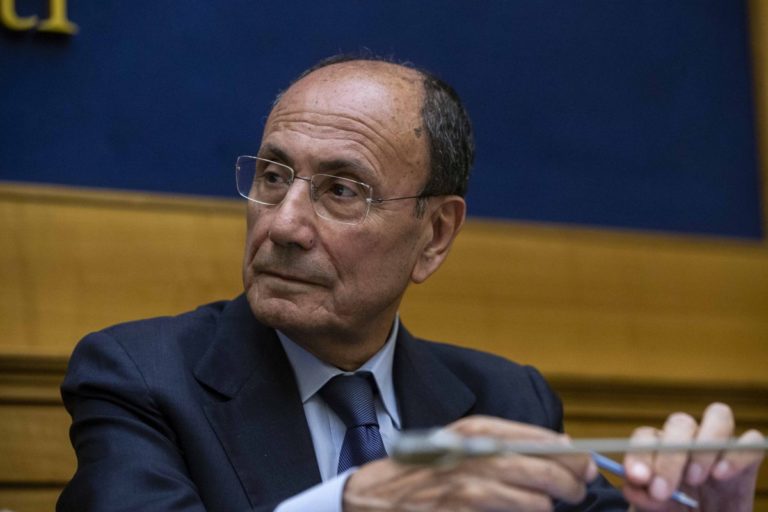 Lettera di minacce a Schifani “Farai una brutta fine”