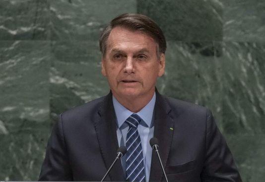 Brasile, Bolsonaro positivo al coronavirus