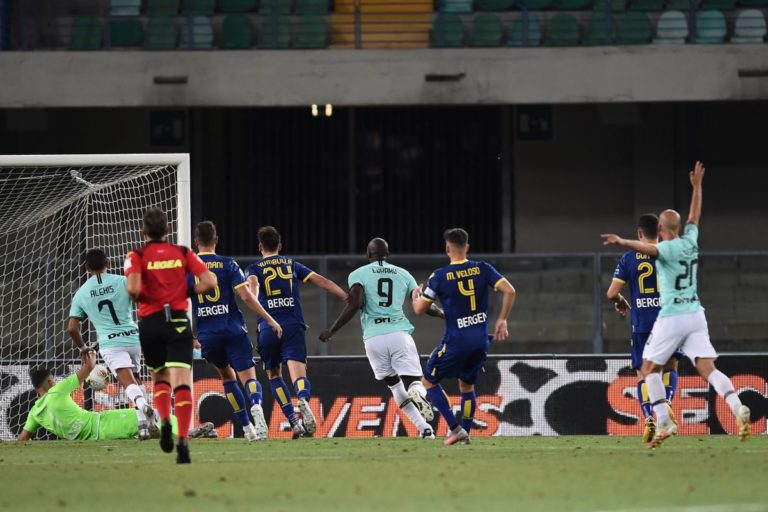 L’Inter scivola al quarto posto, a Verona solo 2-2