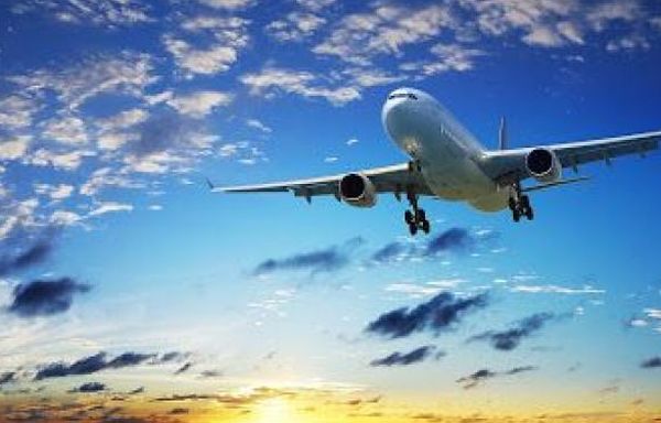 Malta opens its borders