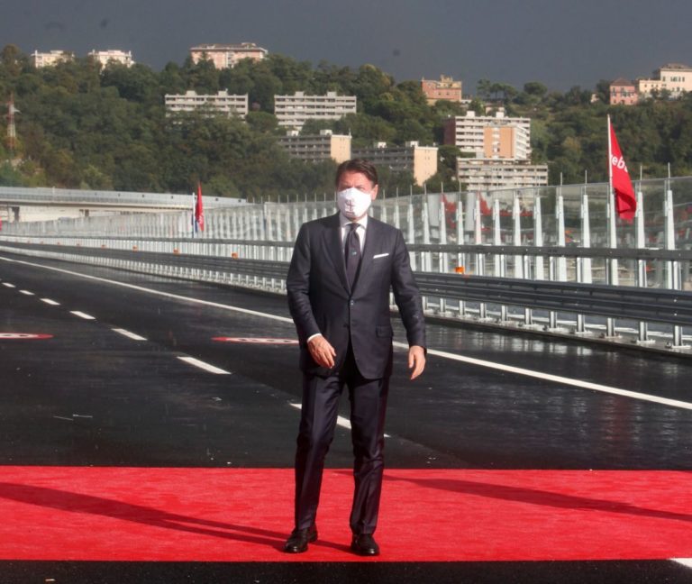 Ponte Genova, Conte: “Dimostrazione che il Paese sa rialzarsi e correre”