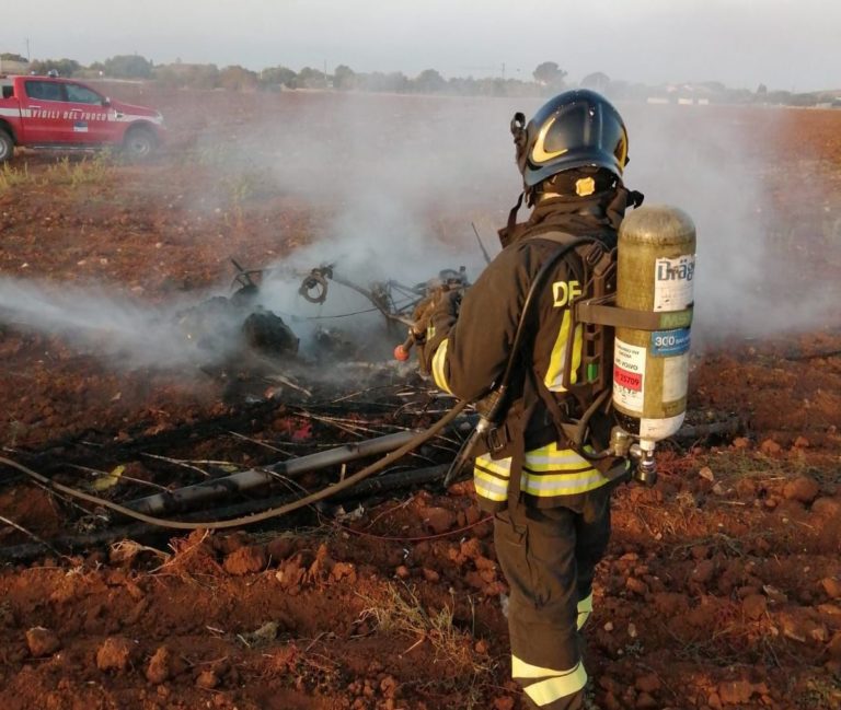 Ultraleggero precipitato nel Ragusano, morto pilota Piemontese