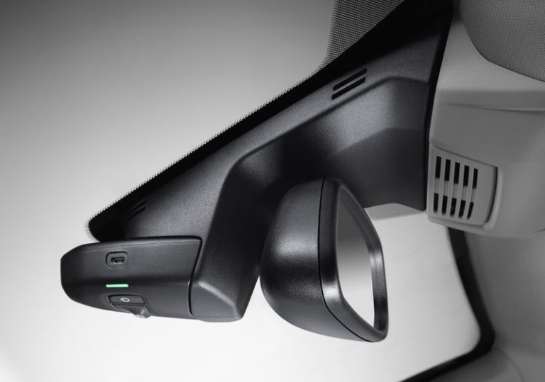 Citroen, la tecnologia di connettività per viaggiare sicuri