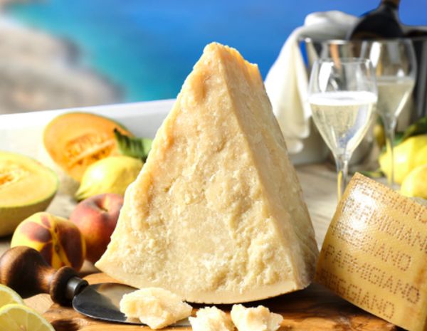Caseifici Aperti, alla scoperta dei segreti del Parmigiano Reggiano