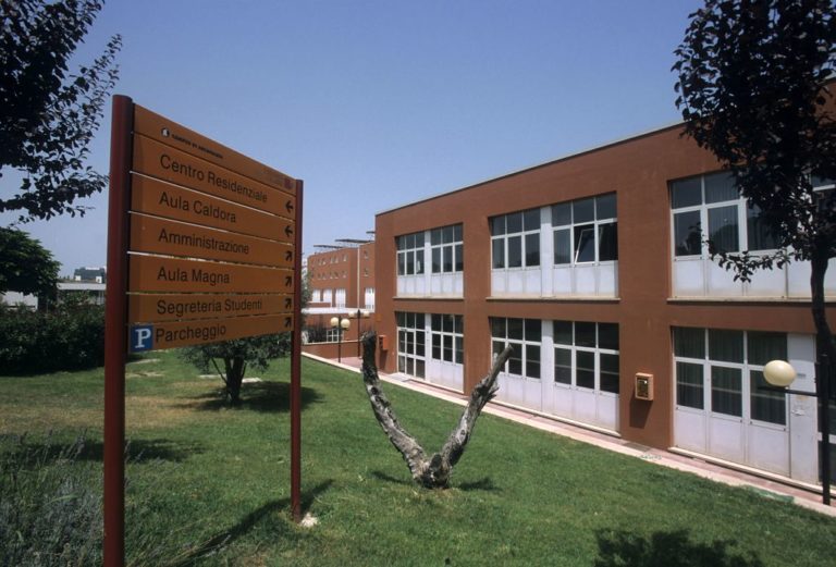 Intelligence, all’Unical le iscrizioni per Laurea e Master