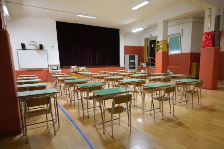 Ritorno a scuola in sicurezza con congedi parentali e smart working