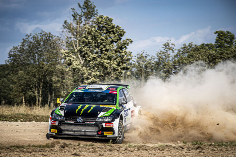 Tris Pirelli al round lettone del campionato europeo