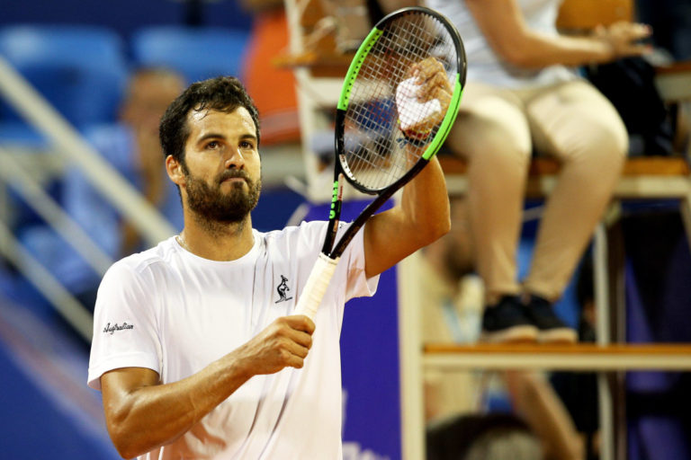 Berrettini e Caruso tengono viva l’Italia, avanti Medvedev