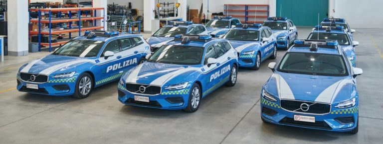 Consegnate venticinque Volvo V60 in allestimento Polizia