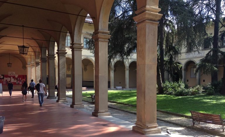 Toscana, sanità gratis e numero verde per far tornare studenti Usa