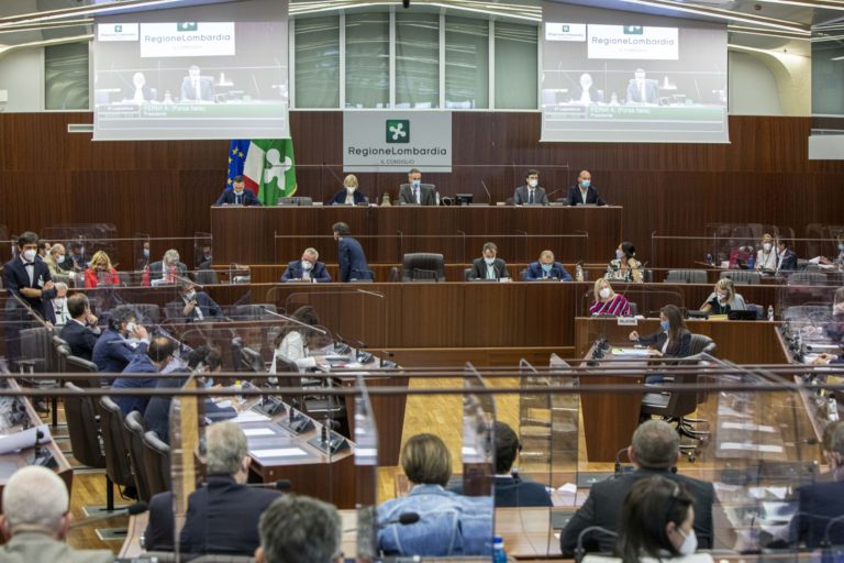 Consiglio regionale approva mozione a Mattarella “carenze Governo per Covid”
