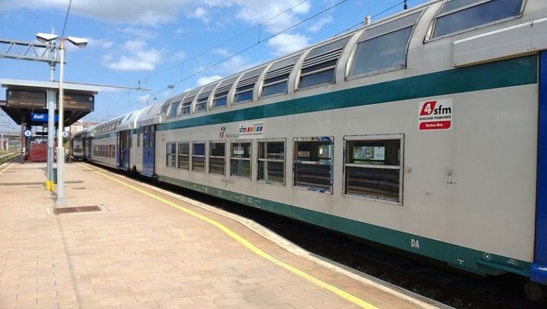 Piemonte, per la riapertura delle scuole ogni giorno 20 treni in più