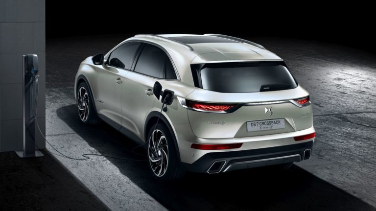 34 Grammi di CO2 al chilometro per DS 7 Crossback e-Tense 4×4