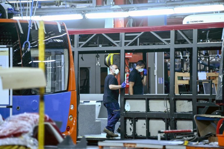 Effetto Covid sul lavoro, nel secondo trimestre -470 mila occupati