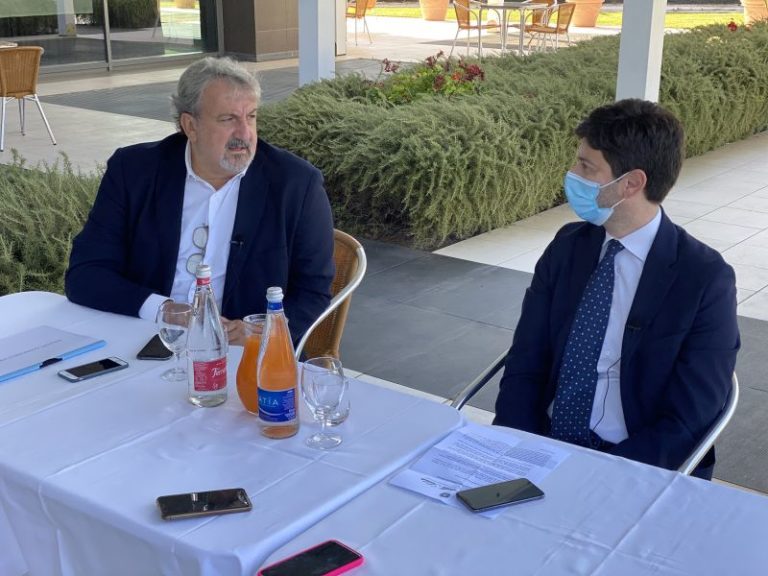 Speranza promuove la sanità pugliese, Emiliano “Giorno storico”