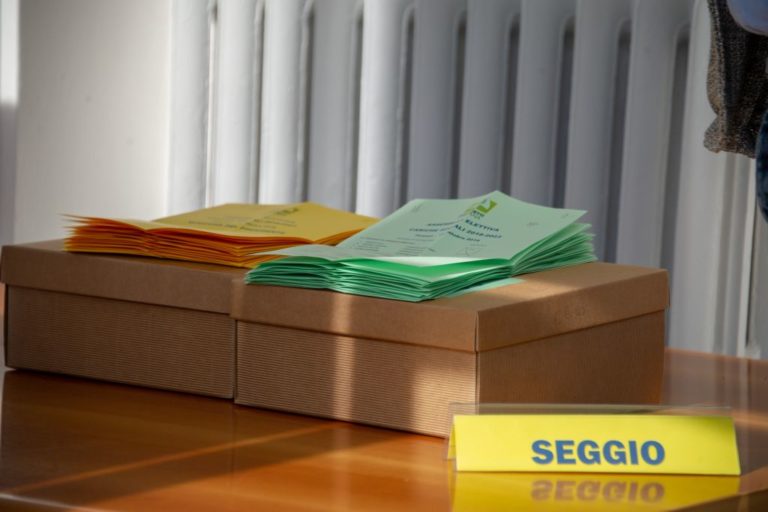 Referendum, in Emilia Romagna 3,3 milioni di elettori alle urne
