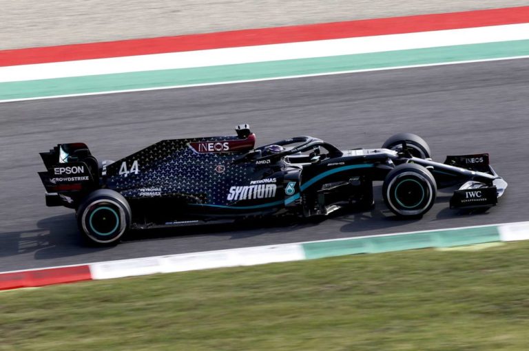 Hamilton in pole al Mugello, terza fila per Leclerc