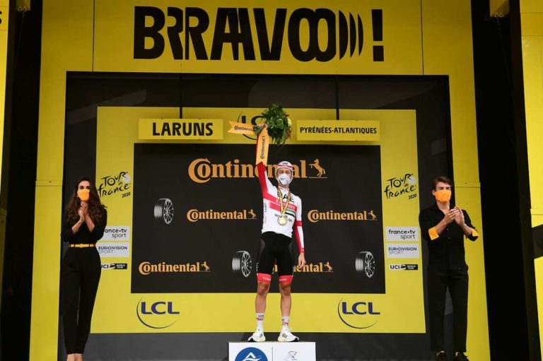 La 15^ tappa del Tour a Pogacar, Roglic sempre più leader