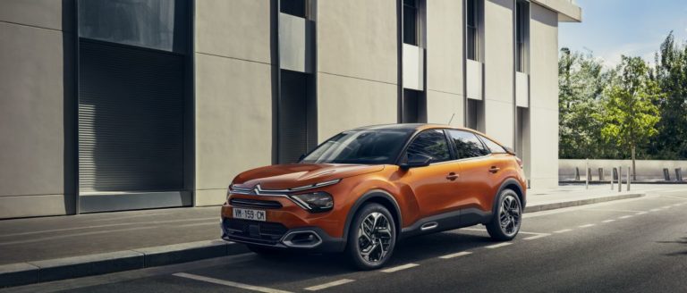 Al via ordini della nuova Citroèn C4 e è-C4 100% elettrica