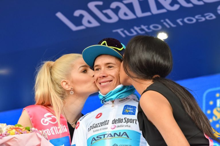 Lopez vince la 17^ tappa del Tour de France, Roglic sempre leader
