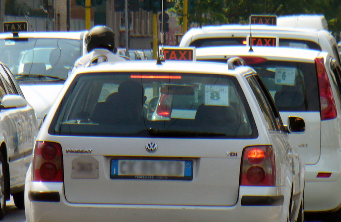 Coronavirus, in Liguria il bonus “taxi” per le persone fragili