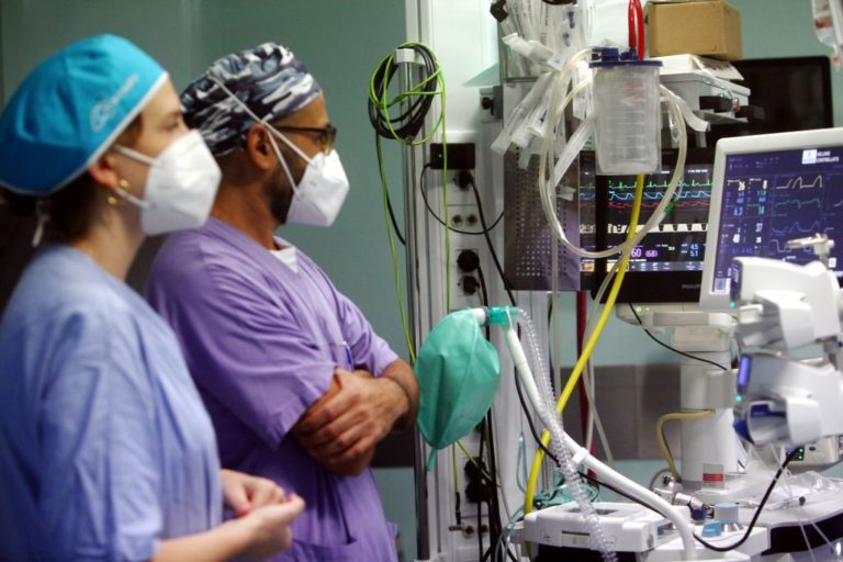 Coronavirus, in Piemonte nuovo bando per assumere personale medico Asl